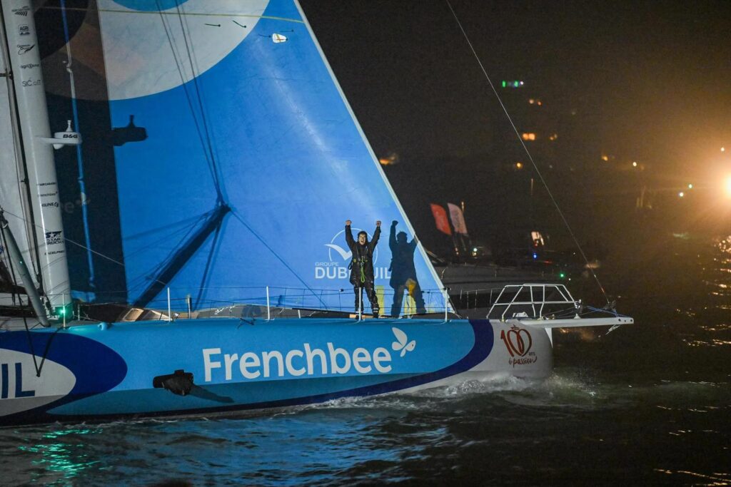 Sébastien Simon Terzo al Vendée Globe 2024